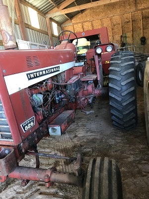 Tractor Sandblasting and Painting Tractor Sandblasting and Painting