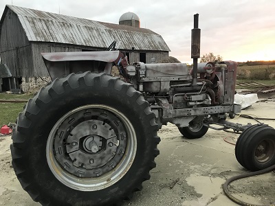 Tractor Sandblasting and Painting Tractor Sandblasting and Painting